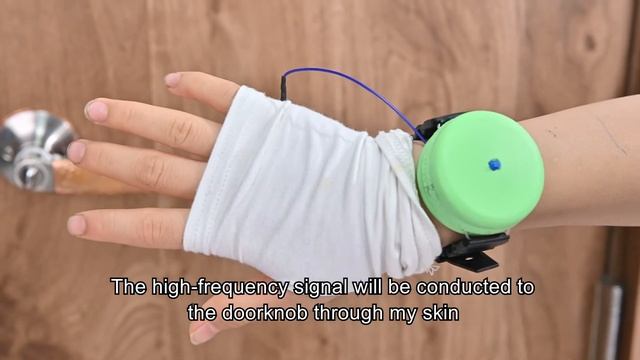 IWIS 2021 - ID115 - Smart door lock utilizing with human skin as password conductor смотреть онлайн