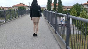 Jenny Crossdresser - patent skirt and high heels pumps