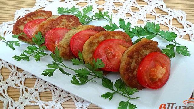 Котлеты из чечевицы и баклажанов