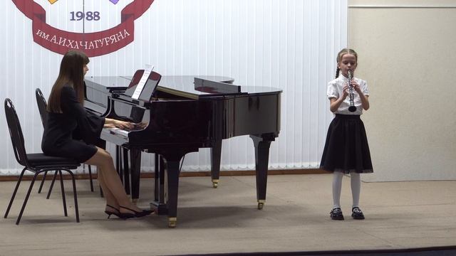 Ж.Б. Люлли "Песенка; В.А. Моцарт "Аллегретто"