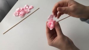 DIY//БУКЕТ РОЗ ИЗ АТЛАСНОЙ ЛЕНТЫ //РОЗЫ ИЗ ЛЕНТЫ КАК В ТИК ТОК /