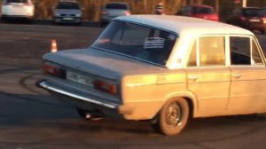 Дрифт на жигулях//Боевая классика//Ваз2103