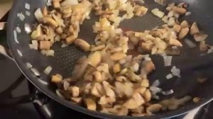 Это лучшее, что я когда-либо ел на ужин! Это вкуснее, чем в ресторане!