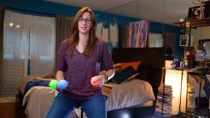 HOW TO JUGGLE - Claymotion Juggling Tutorial