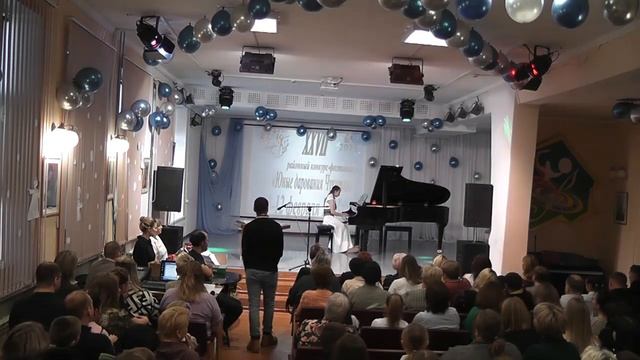 Т. Кулиев «У озера»Исполняет Мешальникова Мария Преподаватель Т.В.Сафонова смотреть онлайн