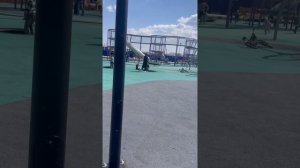 В парке «Притяжение»…