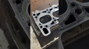 Как плохой антифриз сьедает гбц.