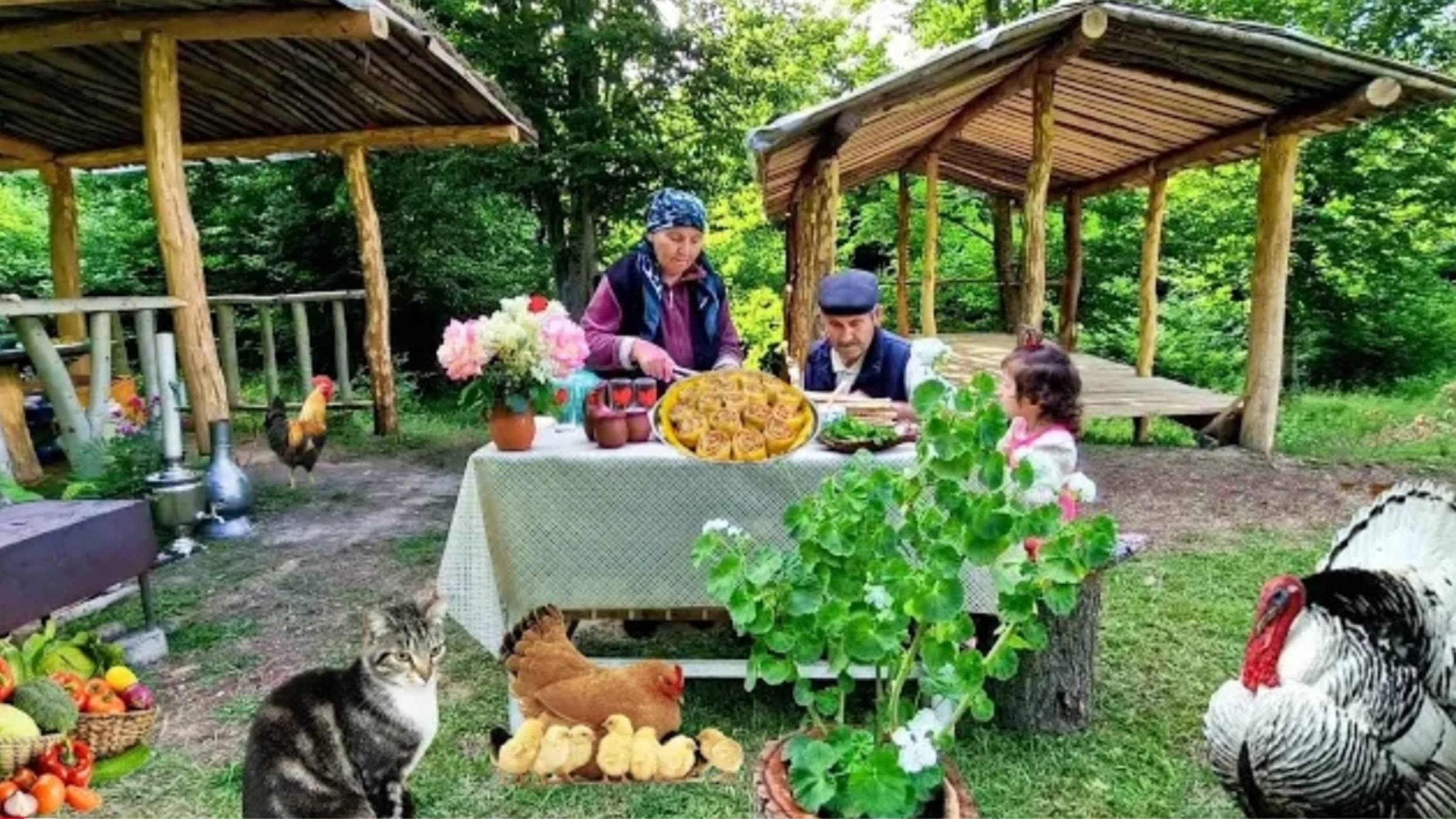 Бабушка готовит Хинкали и Штрудель c Курицей на природ
