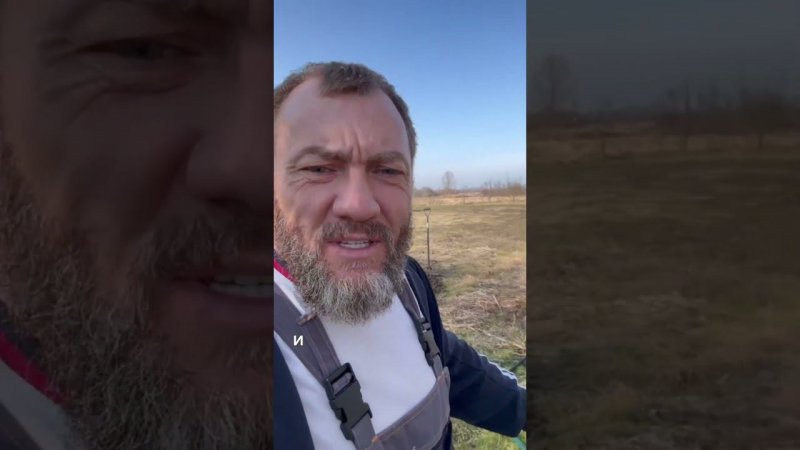 Тебя не тянет больше в город   Всё чаще ходишь босиком...