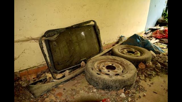 Der verlassene GSSD Führungsbunker - Neu-Planken / Lost Place #Movie 3 Teil 1 Urban Exploring Tea смотреть онлайн