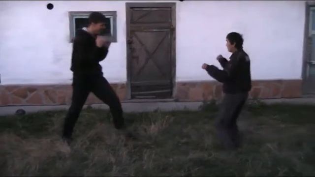 спаринг и песня БОЕЦ смотреть онлайн