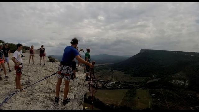 kachi-kalion, rope jumping with skyline x-team in Crimea смотреть онлайн