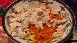 Салат с фасолью и курицей