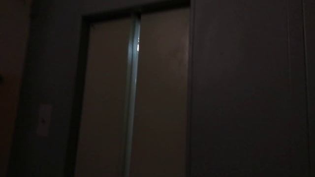 Лифты OTIS 2000х гг. V=1 м/с. Q=400 кг смотреть онлайн