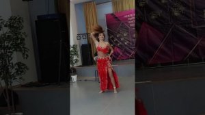 Шикарный восточный танец под дарбуку / Live drum solo Darya Guseva & Ali Abbasov