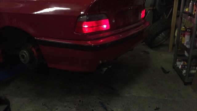 E36 344i M62 V8 ,backfire compilation !! SouthWays motorsport смотреть онлайн