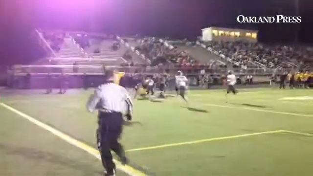Clarkston takes 13-0 lead over Lake Orion on 8 TD pass from Alex Kessman to Jonah Koponen. Watch he смотреть онлайн