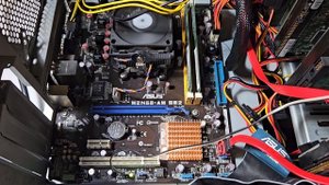 ASUS M2N68-AM SE2