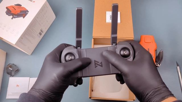 FIMI X8 mini V2 - unboxing and weighing the drone смотреть онлайн