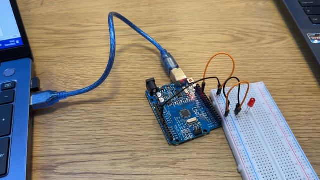 Мигаем светодиодом смотреть онлайн