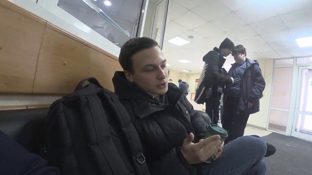 БРАТУХА ЧЕСС И КОМПАНИЯ НА ТУРНИРЕ ПО ШАХМАТАМ // ДЕНЬ1 ТУР1 смотреть онлайн