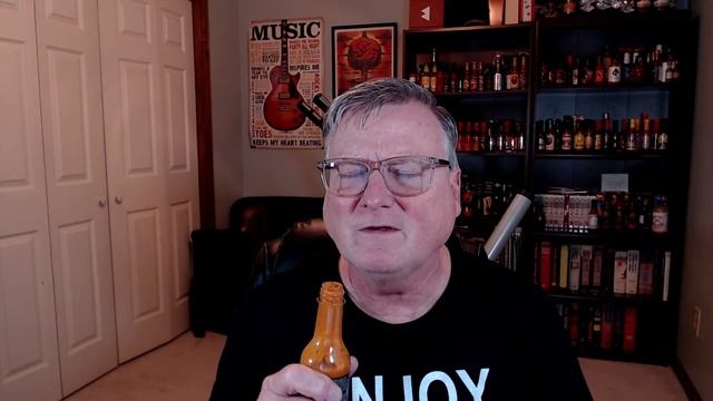 Villain Sauce Co. "Bad Guy Sauce" Sweet Carolina Reaper Hot Sauce Review смотреть онлайн