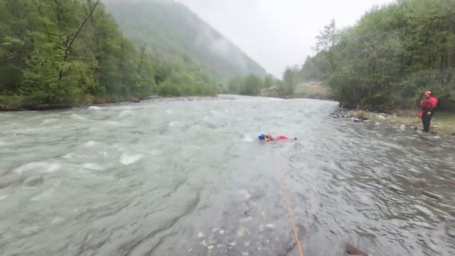 р. Аксаут спас работы смотреть онлайн