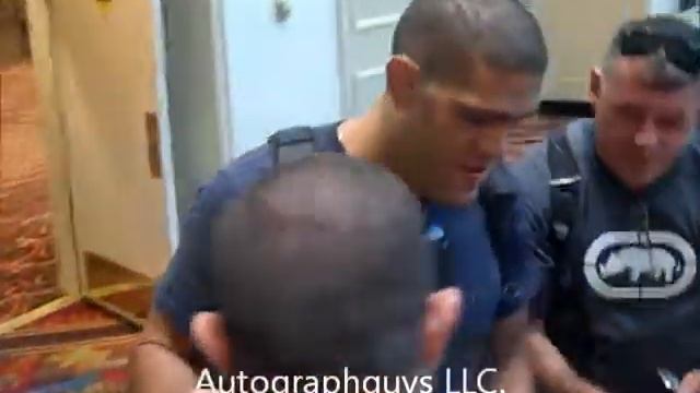 ANTONIO BIGFOOT SILVA UFC STAR SIGNING AUTOGRAPHS AT THE MGM GRAND IN LAS VEGAS, NV
