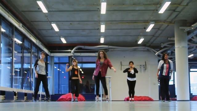 Workshop AEA moves Waacking
