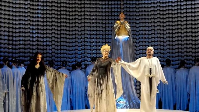 Tomas Cerny sings Lohengrin - In fernem Land смотреть онлайн