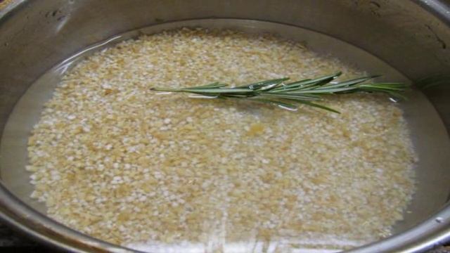 Ячневая каша на воде с сыром