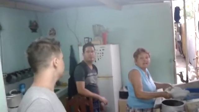 В гостях у кубинской бабушки смотреть онлайн