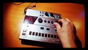 Korg ddm-110//Circuit bending