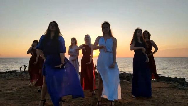 Vi Dance , красивый танец Vogue под #Era #Ameno смотреть онлайн