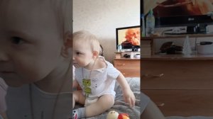 #АРТЁМКА И МУЗЫКА/ПЕРВЫЕ ВПЕЧАТЛЕНИЯ  
#возьмиребенказаруку #baby #сребенком #смешныедети