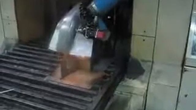 AEV JK Bumper Trimming Process смотреть онлайн