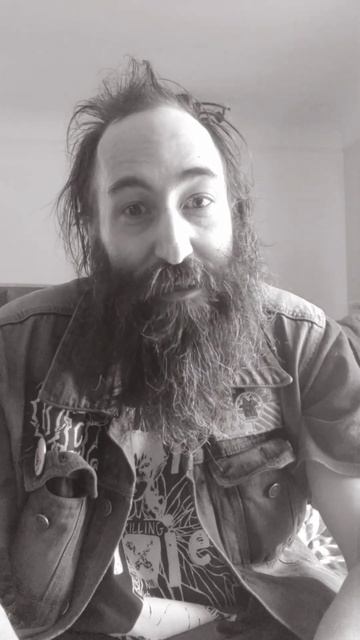 Human centipede- black and white horror that is completely overhyped смотреть онлайн