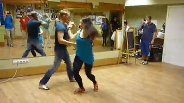 Сальса (продолжающие) в SDS смотреть онлайн