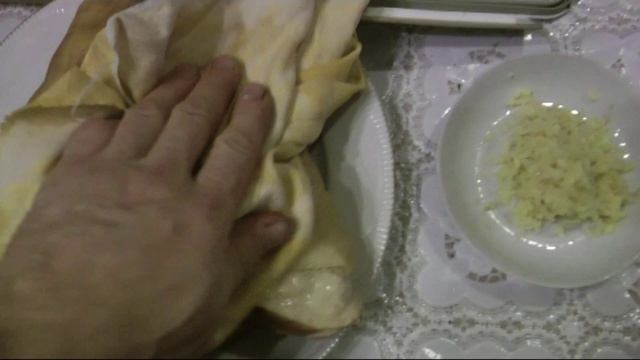 Вяленая рулька. Мясо как испанский хамон. (шучу). Мясо вкусное. Попробуйте. Не разочаруетесь. Вещь.