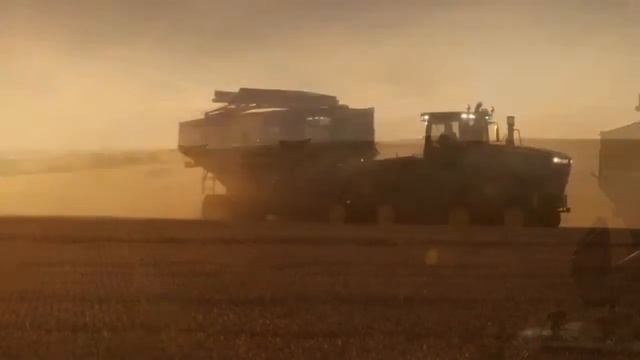 Комбайни серії S700 у полі смотреть онлайн