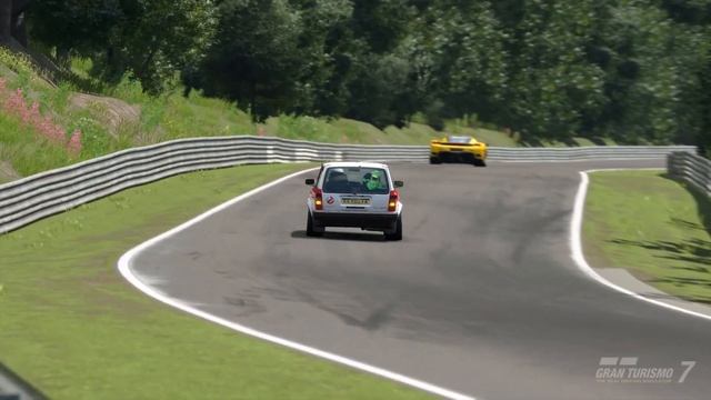 Volvo 240 SE Estate'93 Nurburgring смотреть онлайн