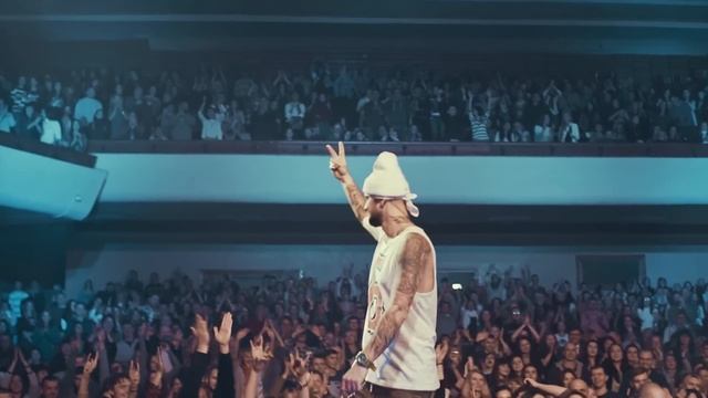 Як зробити селфі з сотнею глядачів - Маріуполь та Запоріжжя знають відповідь. Бумбокс в турі "Люди" смотреть онлайн