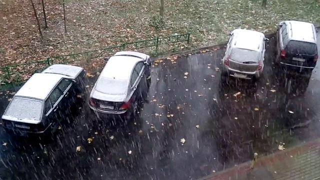 Мытищи, снег, 8 октября 2015 года(1) смотреть онлайн