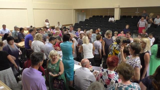 Встреча жителей Балаково с представителями нового регоператора по вывозу мусора ,19 июля 2018 года смотреть онлайн