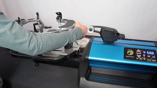 Станок для перетяжке теннисных ракеток Gamma XLT смотреть онлайн