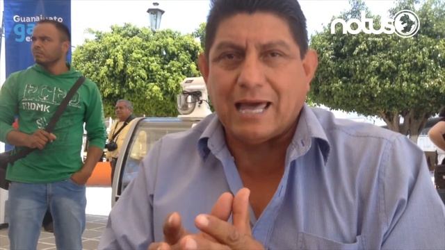 Colapsa pozo en Huanímaro; surtirán con pipas смотреть онлайн