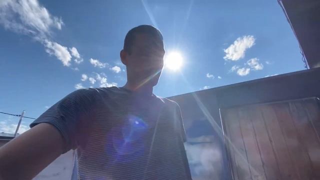 ПОКАЗАЛИ ПО ТЕЛЕКУ. КРЭШ ВАГОНА. ГАРАЖНЫЕ БУДНИ.