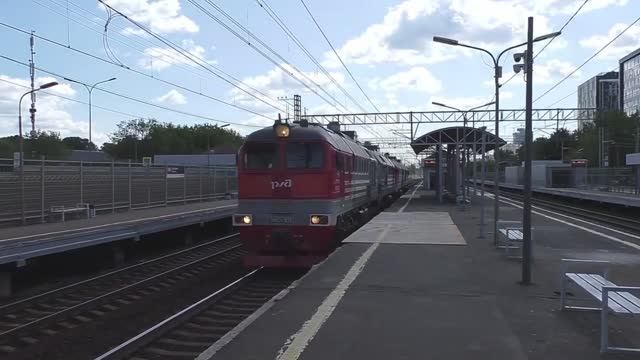 Сплотка из 2-х тепловозов 2М62У-0128 (ТЧЭ-36)/2М62У-0200 (ТЧЭ-2) следует резервом.