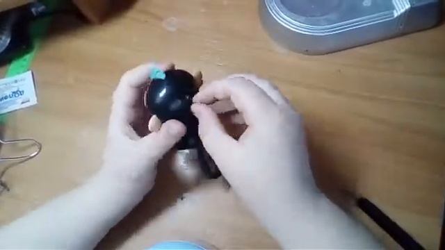 Обзор обезьянки «Fingerlings» смотреть онлайн