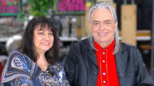 40 ДНЕЙ. Алексей и Марина Ханжины в память о Вячеславе Симонтове. За все хорошее по небу босиком...